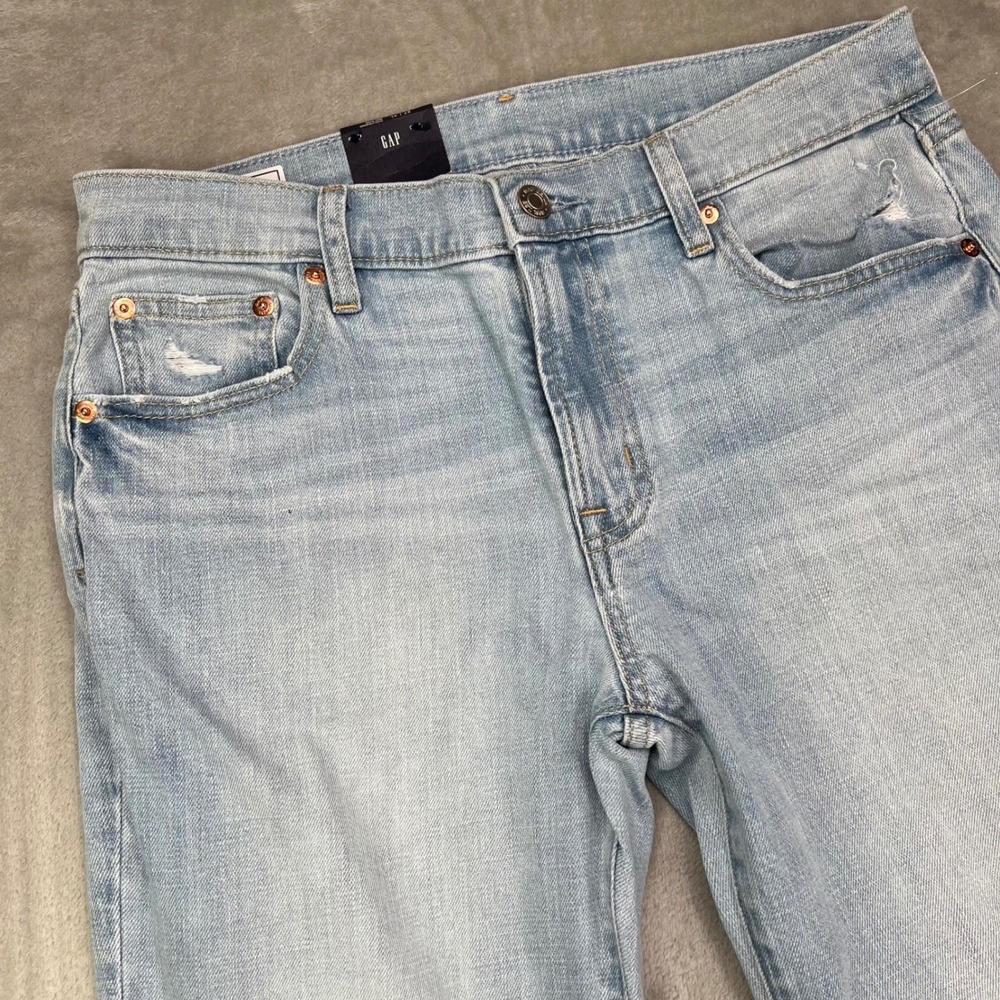 Gap Girlfriend Jeans Women 27 / 4L Light Wash Blue Denim Stretch Raw Hem Tapered